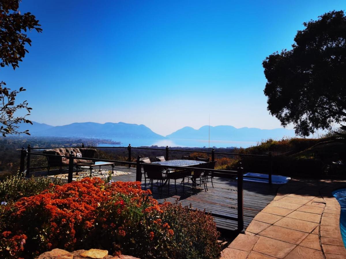 La Montagne Guest Lodge Hartbeespoort Exterior photo