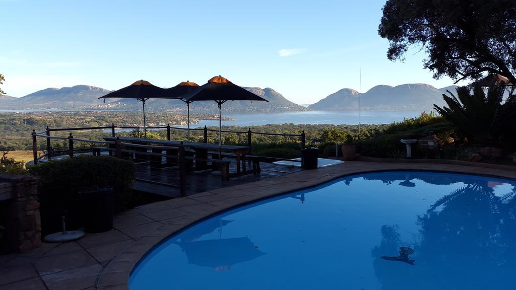 La Montagne Guest Lodge Hartbeespoort Exterior photo