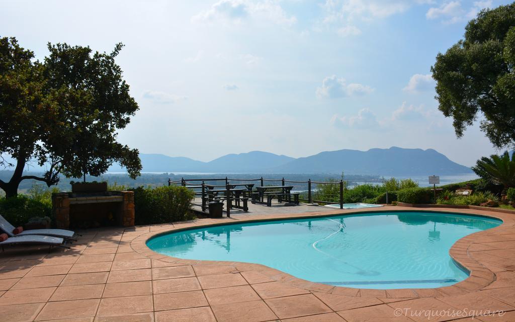 La Montagne Guest Lodge Hartbeespoort Exterior photo