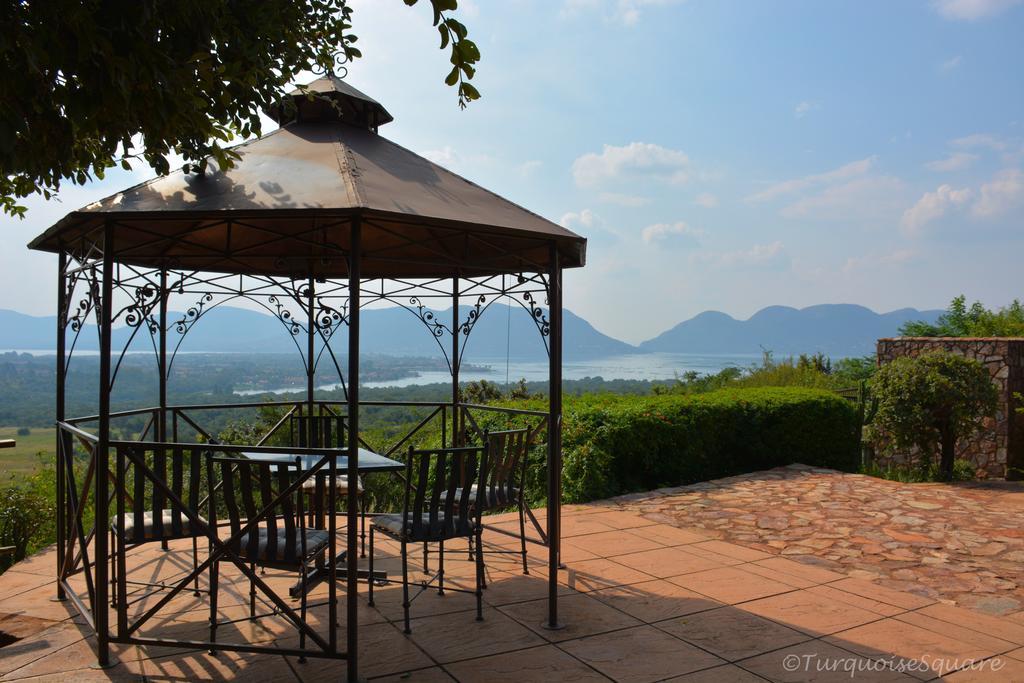 La Montagne Guest Lodge Hartbeespoort Exterior photo